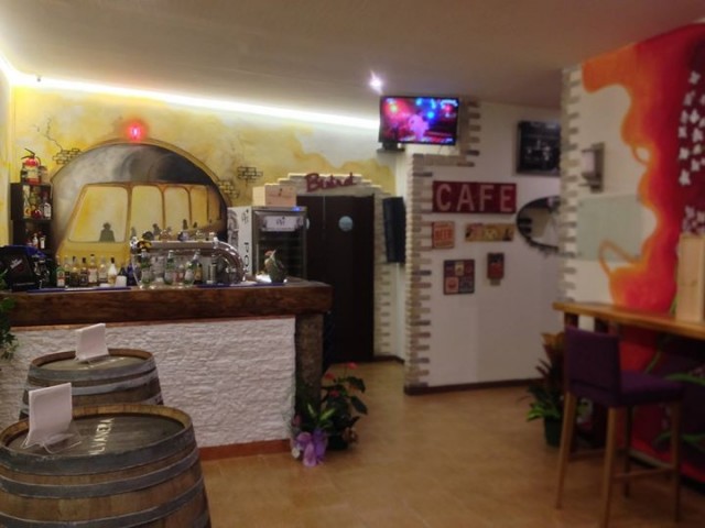 Black Cherry Live Pub