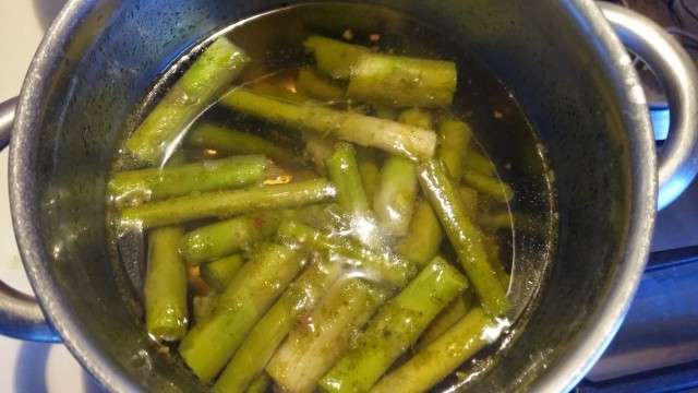 Acqua di cottura degli asparagi